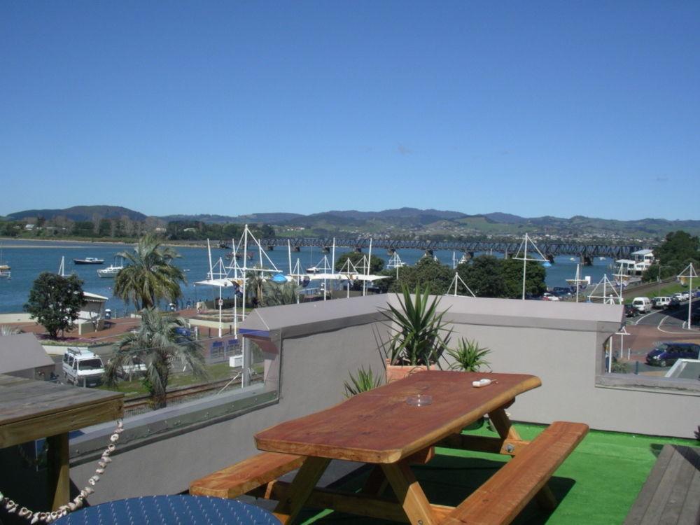 Harbourside City Backpackers Tauranga Eksteriør billede