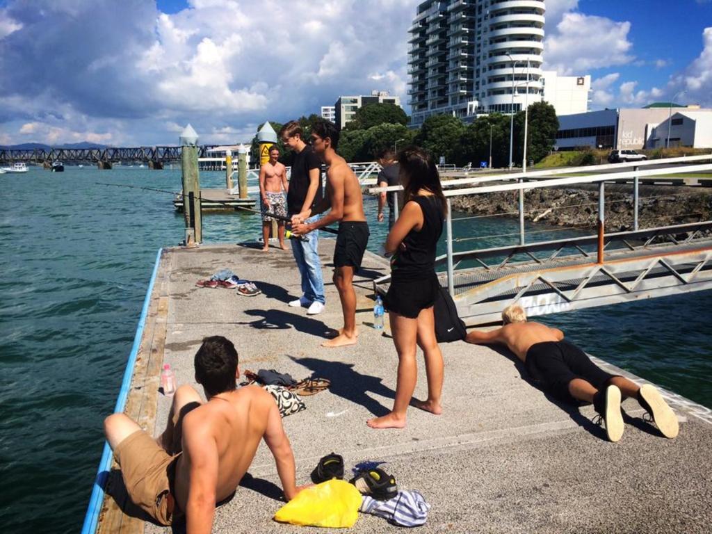 Harbourside City Backpackers Tauranga Eksteriør billede