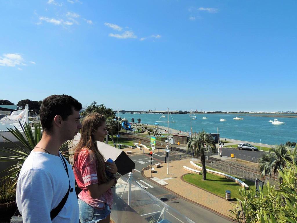Harbourside City Backpackers Tauranga Eksteriør billede