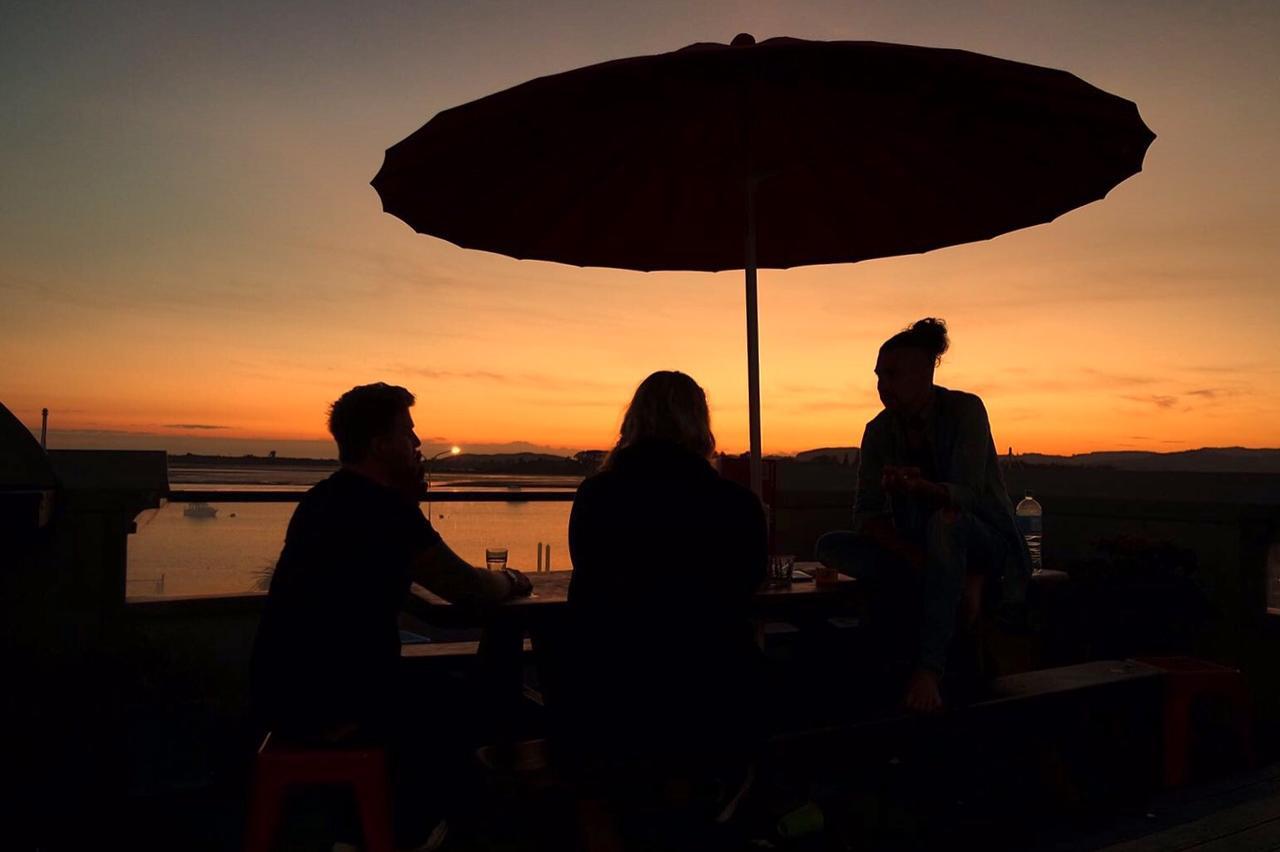 Harbourside City Backpackers Tauranga Eksteriør billede